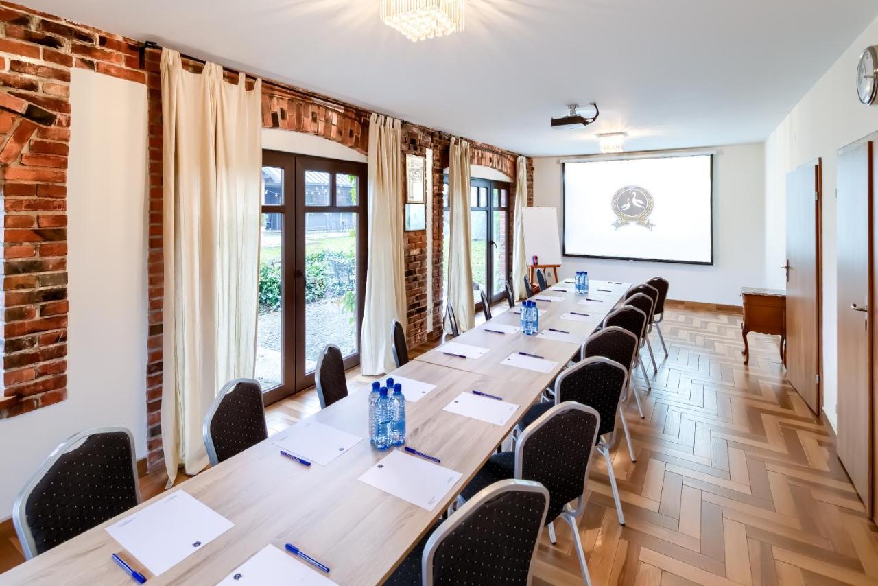 Folwark Bialych Bocianow Guest House Kamionka  ภายนอก รูปภาพ