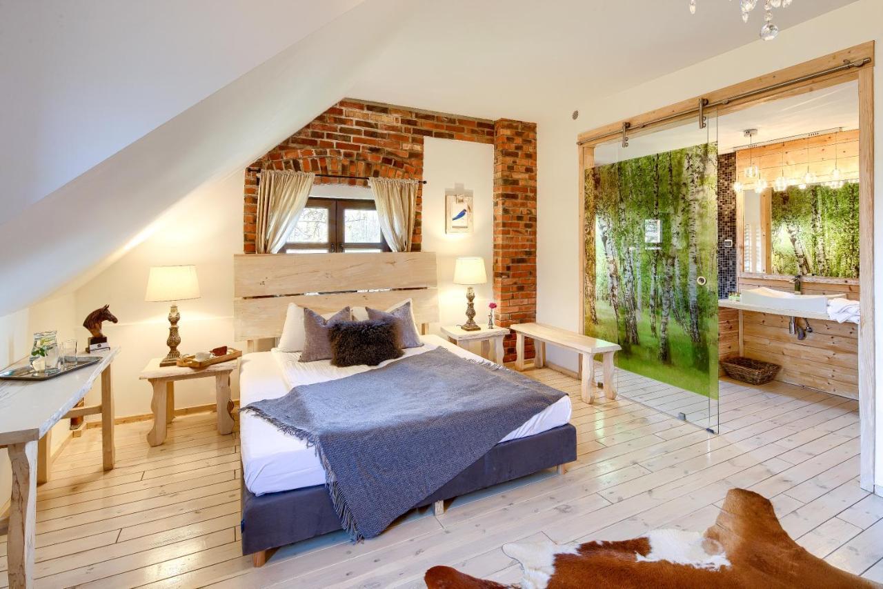 Folwark Bialych Bocianow Guest House Kamionka  ภายนอก รูปภาพ